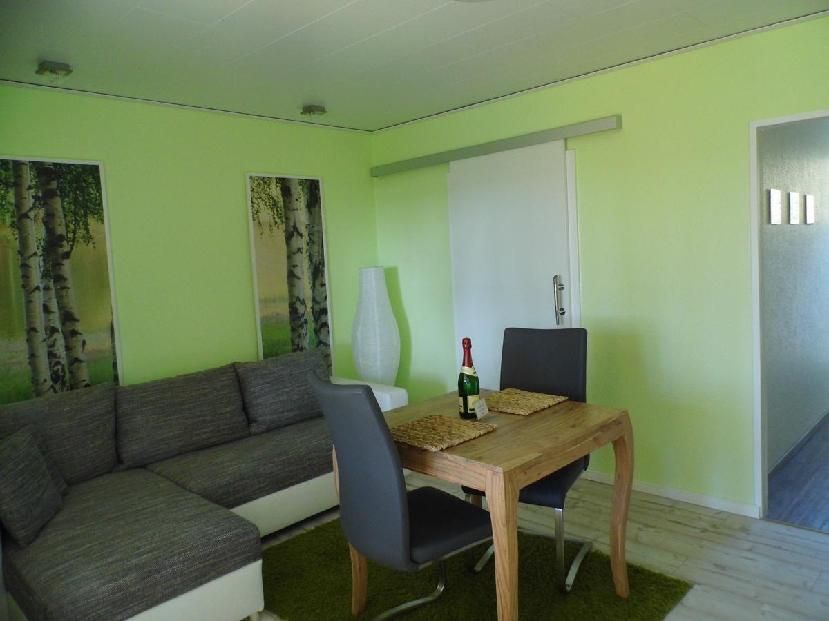 Ferienwohnung Seerose Neppermin Exterior photo